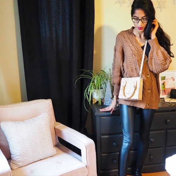 Rectangle handbag - Picture 6 of 6